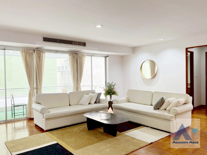 4  3 br Apartment for rent and sale in Sukhumvit ,Bangkok BTS Phrom Phong at Thai Colonial Style AA44186