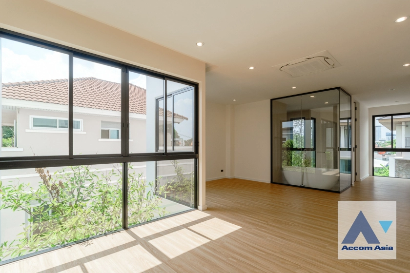 10  3 br House For Sale in Sukhumvit ,Bangkok BTS Punnawithi at THE SHADE 101 AA44187