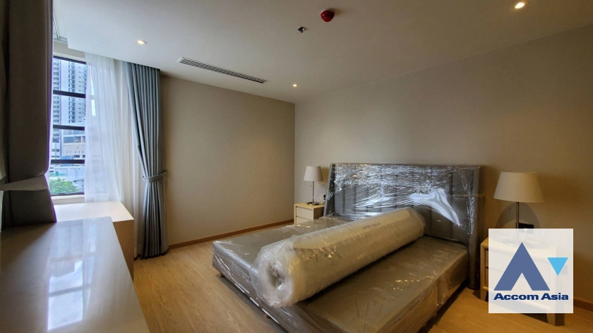  1  3 br Apartment for rent and sale in Sathorn ,Bangkok BTS Sala Daeng - MRT Lumphini at Children Dreaming Place - Garden AA44190