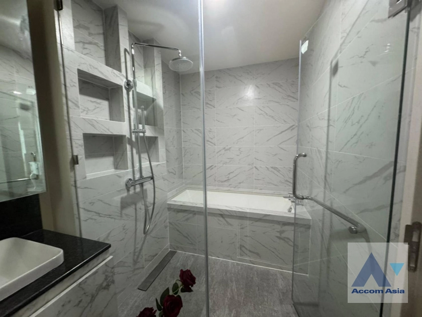 15  2 br Condominium for rent and sale in Charoen Nakhon ,Bangkok BTS Krung Thon Buri at The River Condominium AA44196