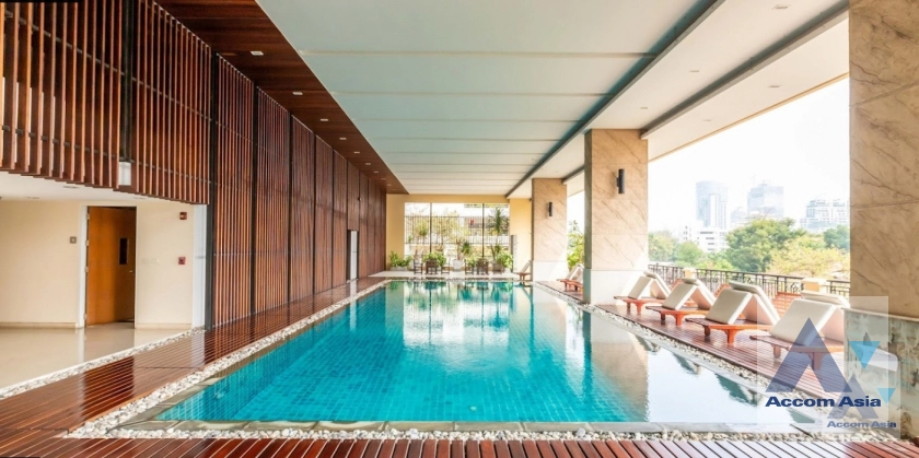 unit 2 Bedrooms  Condominium For Rent in Sukhumvit, Bangkok  near BTS Phrom Phong (AA44198)