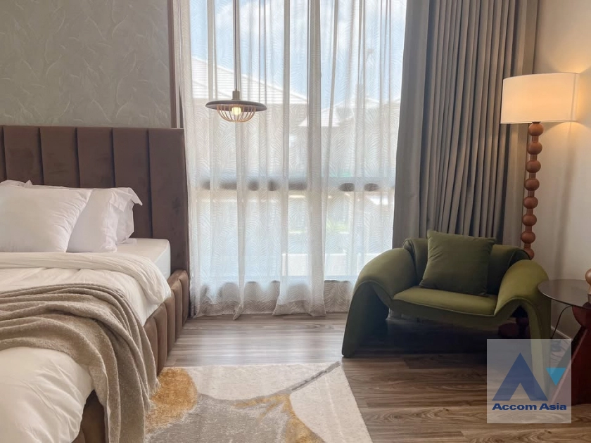 10  4 br House for rent and sale in Krungthep Kreetha ,Bangkok MRT Yaek Lam Sali at Burasiri Krungthep Kreetha AA44199