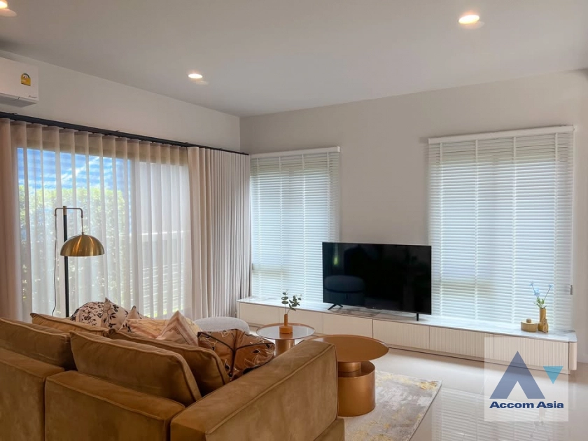 unitModern family home with serene atmosphere in Krungthep Kreetha (AA44199)