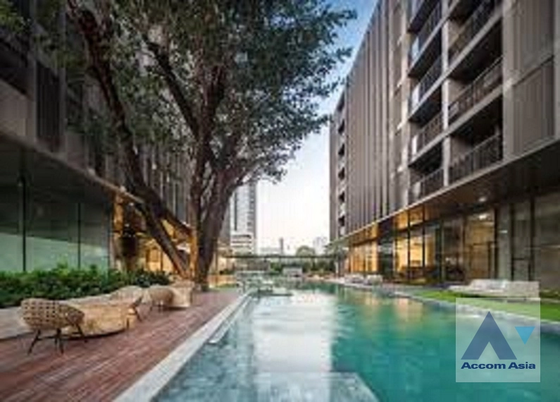  Modern Apartment Apartment  3 Bedroom for Rent   in Sukhumvit Bangkok