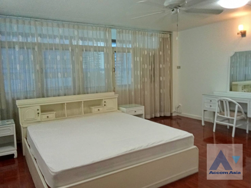 8  3 br Apartment For Rent in Sukhumvit ,Bangkok BTS Asok - MRT Sukhumvit at Easy to access BTS and MRT AA44203