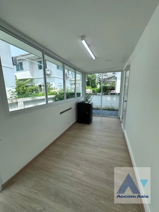 11  3 br House For Rent in Latkrabang ,Bangkok  at Perfect Place Ramkhamhang 164 AA44208