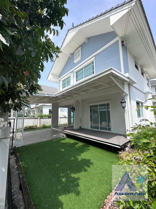 unit 3 Bedrooms  House For Rent in Latkrabang, Bangkok  (AA44208)