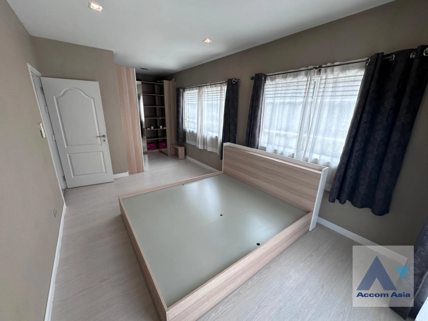 8  3 br House For Rent in Latkrabang ,Bangkok  at Perfect Place Ramkhamhang 164 AA44208