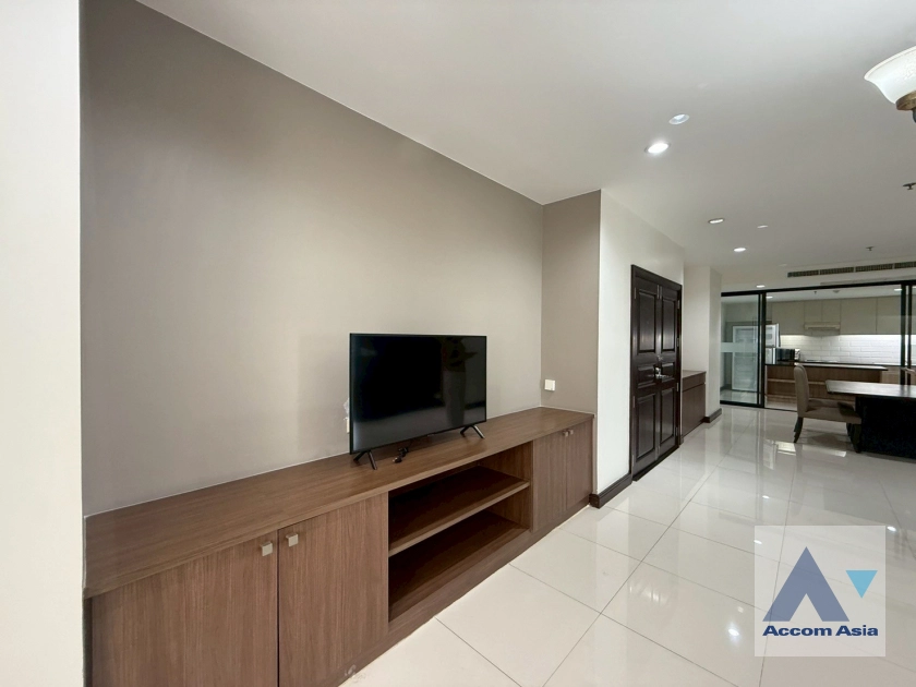 unit 2 Bedrooms  Apartment For Rent & Sale in Sukhumvit, Bangkok  near BTS Ekkamai (AA44209)