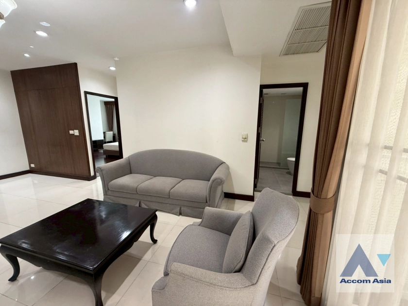  1  2 br Apartment for rent and sale in Sukhumvit ,Bangkok BTS Ekkamai at High-Rise Living with a Large Balcony Apartment in Ekkamai AA44209