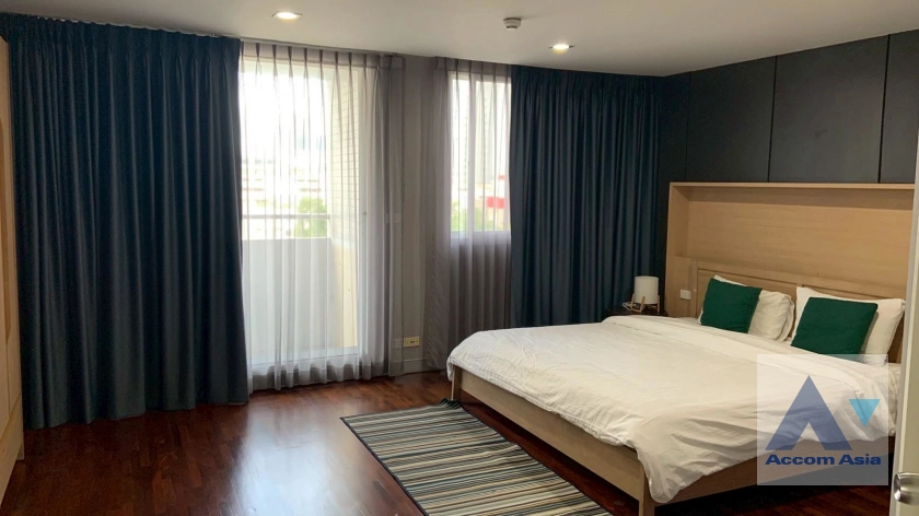 5  2 br Apartment for rent and sale in Sukhumvit ,Bangkok BTS Nana at Contemporary Lifestyle AA44231