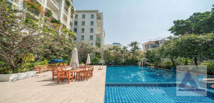 unitPet friendly |  3 Bedrooms  Apartment For Rent & Sale in Sathorn, Bangkok  near MRT Lumphini (AA44232)