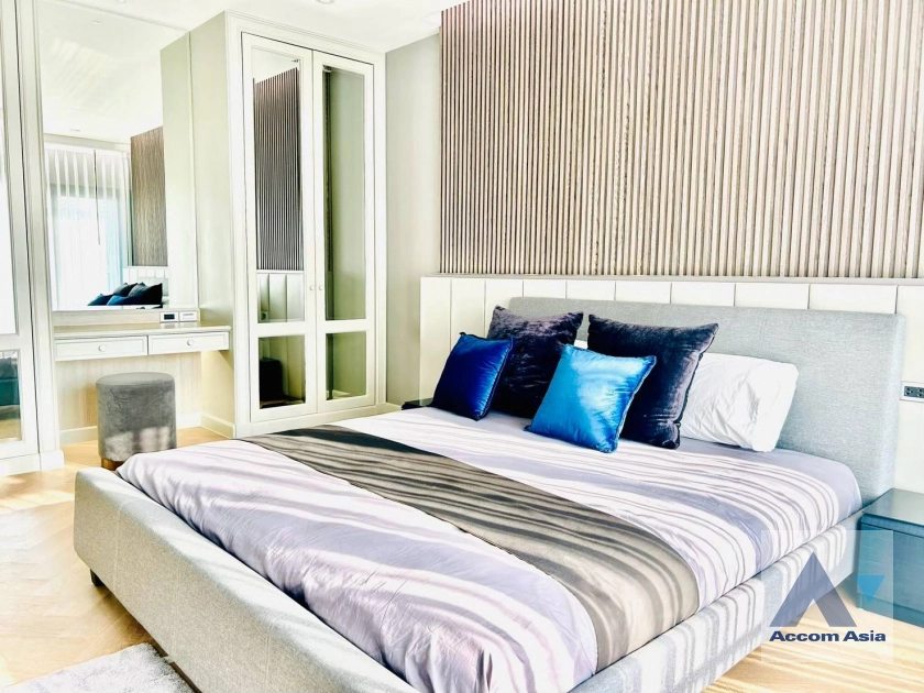 19  4 br Apartment For Rent in Sukhumvit ,Bangkok BTS Phrom Phong at Fully Facilities AA44234