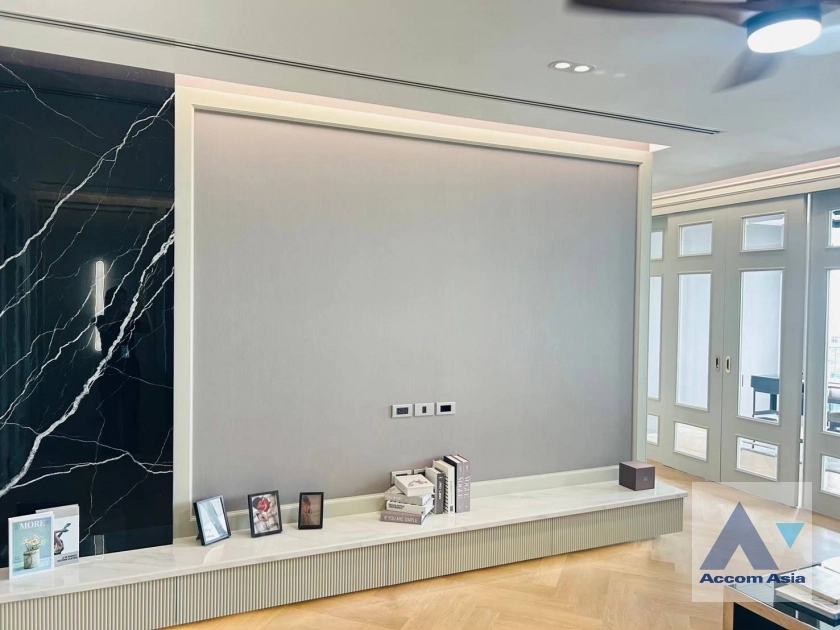 31  4 br Apartment For Rent in Sukhumvit ,Bangkok BTS Phrom Phong at Fully Facilities AA44234