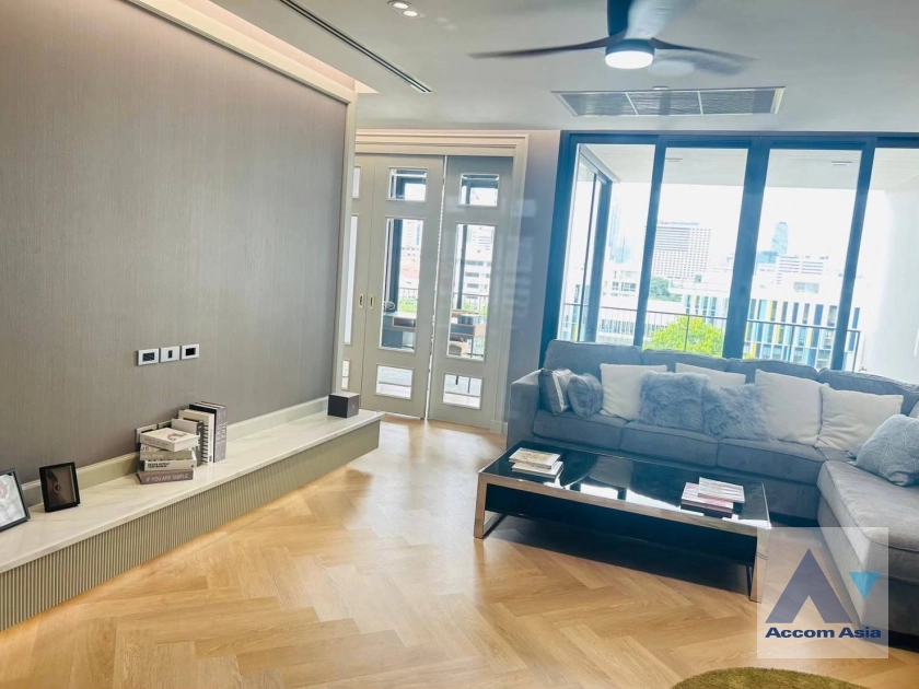 30  4 br Apartment For Rent in Sukhumvit ,Bangkok BTS Phrom Phong at Fully Facilities AA44234