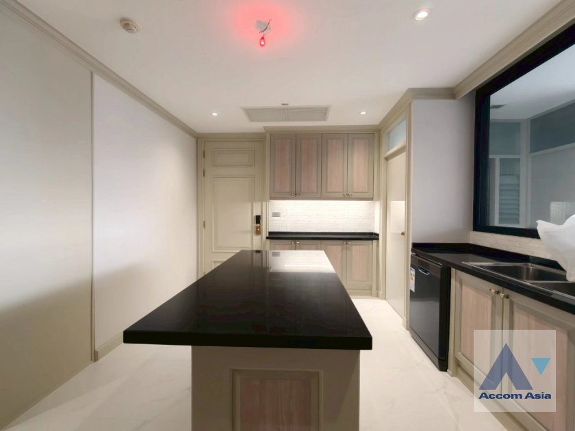 9  4 br Apartment for rent and sale in Sukhumvit ,Bangkok BTS Phrom Phong at Fully Facilities AA44235