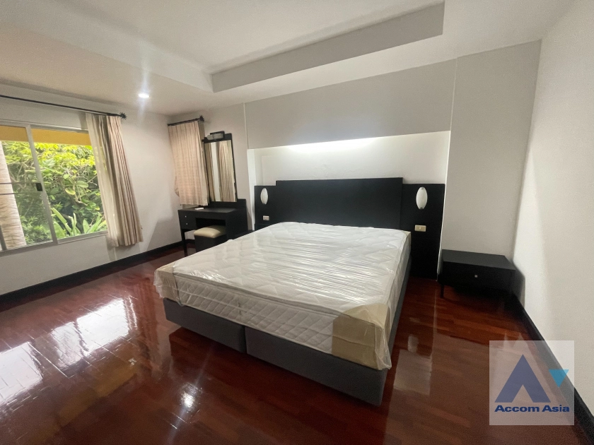 9  3 br Apartment For Rent in Sukhumvit ,Bangkok BTS Thong Lo at Pet-Friendly, Cozy and Serene Serviced Apartment in Thonglor AA44240