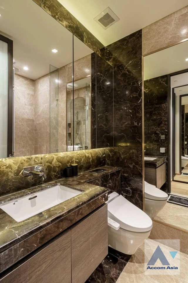 8  1 br Condominium For Rent in Ploenchit ,Bangkok BTS Chitlom at 28 Chidlom AA44243