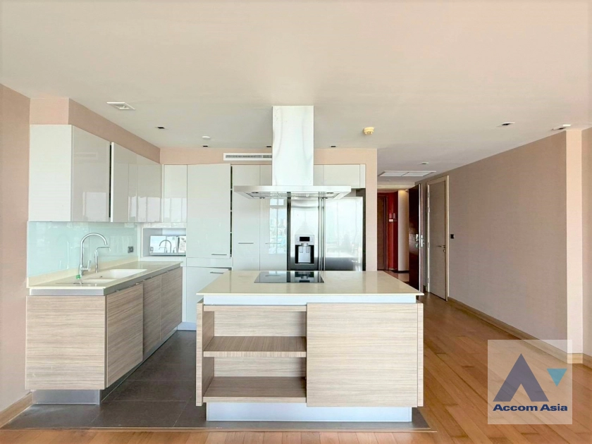  1  2 br Condominium for rent and sale in Phaholyothin ,Bangkok BTS Ari at Le Monaco Residence AA44246