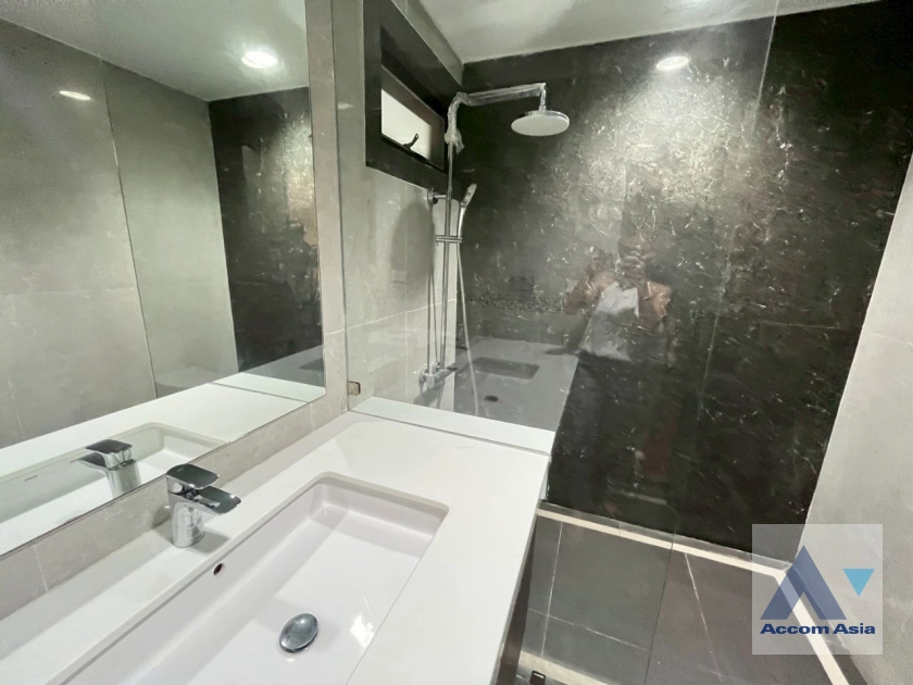 10  2 br Condominium for rent and sale in Sathorn ,Bangkok BTS Chong Nonsi at Supreme Ville AA44248