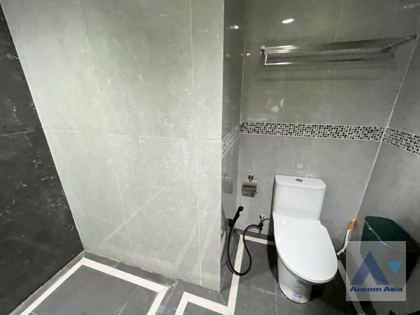 11  2 br Condominium for rent and sale in Sathorn ,Bangkok BTS Chong Nonsi at Supreme Ville AA44248