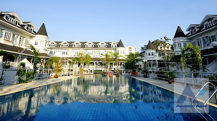  Fantasia Villa 2 Townhouse  4 Bedroom for Sale & Rent BTS Bearing in Bangna Bangkok