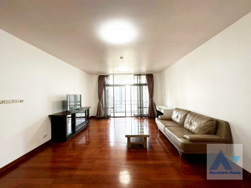 unit 2 Bedrooms  Condominium For Rent & Sale in Ploenchit, Bangkok  near BTS Ploenchit (AA44259)