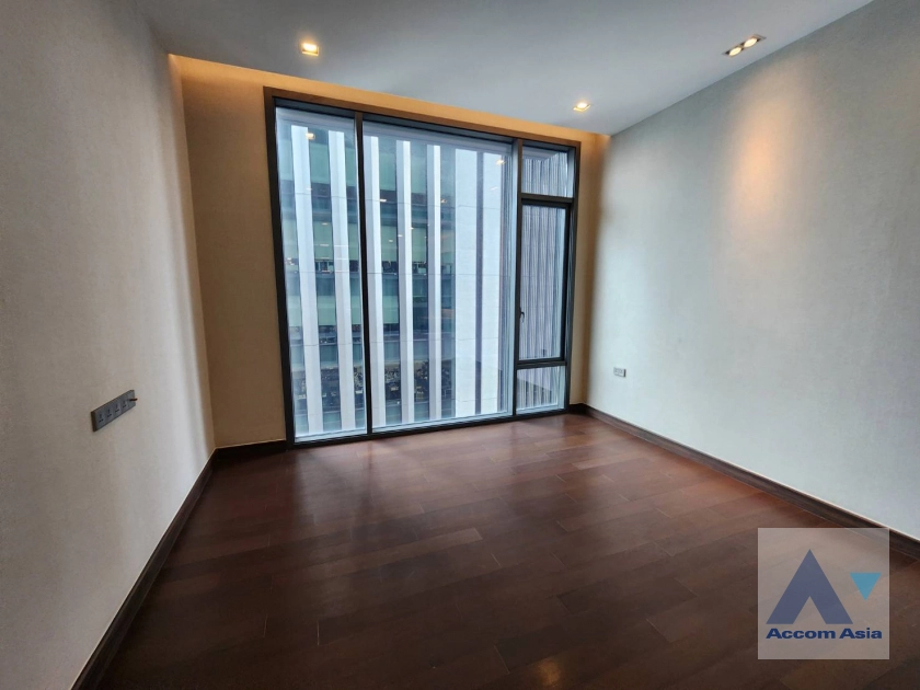 7  2 br Condominium For Sale in Sukhumvit ,Bangkok BTS Nana at Q1 Sukhumvit AA44263