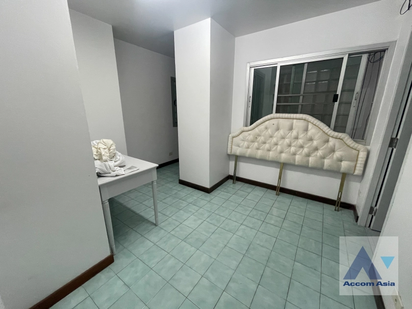 8  3 br Apartment for rent and sale in Sukhumvit ,Bangkok BTS Thong Lo at Answer for all your lifestyle AA44266