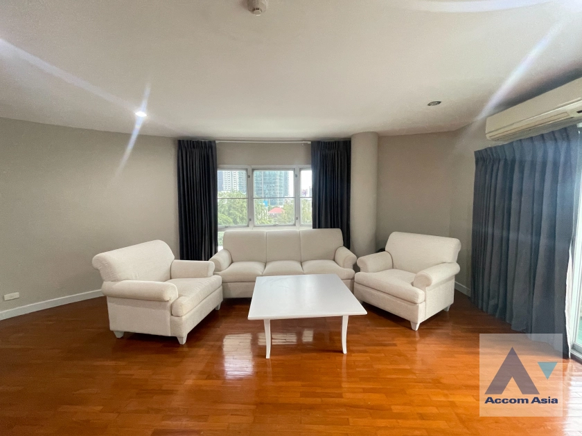unitPet friendly |  3 Bedrooms  Apartment For Rent & Sale in Sukhumvit, Bangkok  near BTS Thong Lo (AA44266)