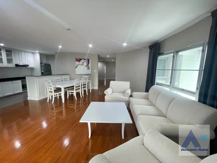 unitPet friendly |  3 Bedrooms  Apartment For Rent & Sale in Sukhumvit, Bangkok  near BTS Thong Lo (AA44266)