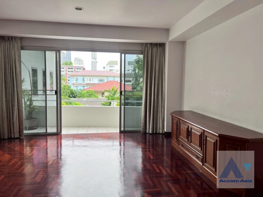 unit 2 Bedrooms  Apartment For Rent & Sale in Sathorn, Bangkok  near BTS Chong Nonsi (AA44276)