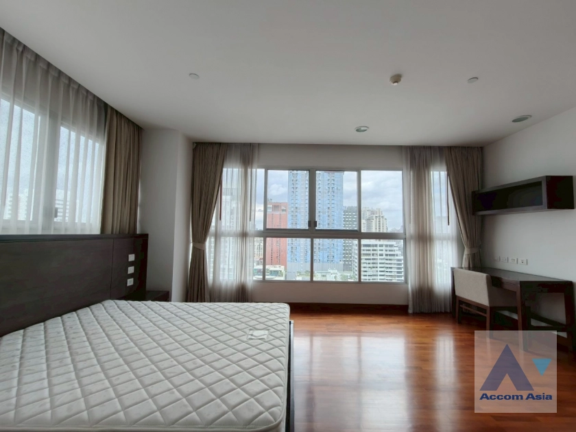 11  3 br Apartment For Rent in Sukhumvit ,Bangkok BTS Asok - MRT Sukhumvit at Spacious Living in Asoke – 220 SQ.M. Up AA44277