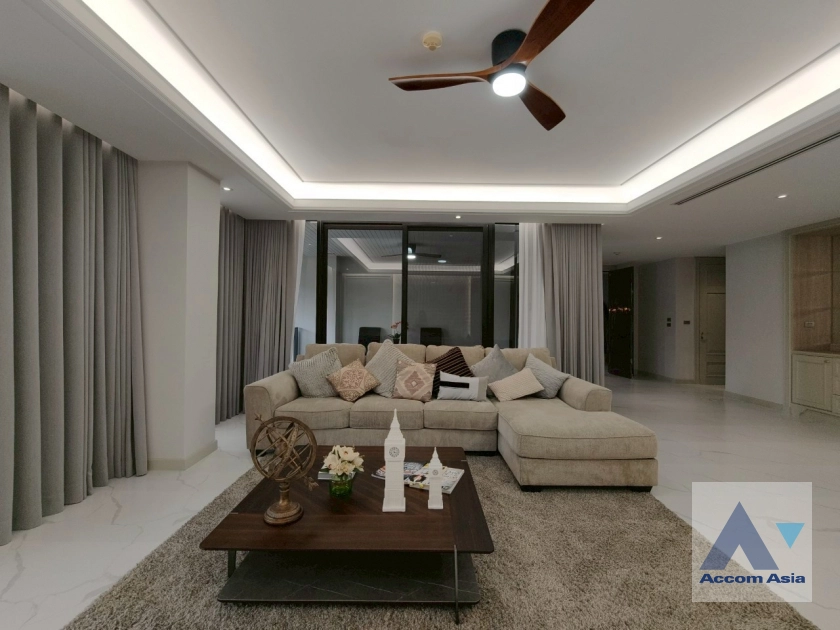 6  4 br Apartment for rent and sale in Sukhumvit ,Bangkok BTS Phrom Phong at Fully Facilities AA44278