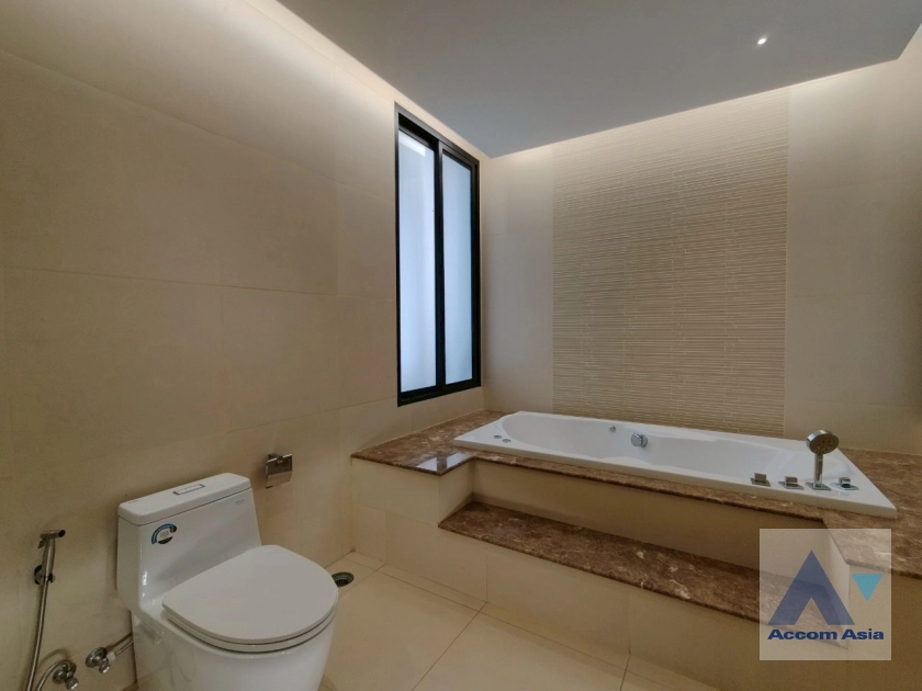 19  4 br Apartment for rent and sale in Sukhumvit ,Bangkok BTS Phrom Phong at Fully Facilities AA44278