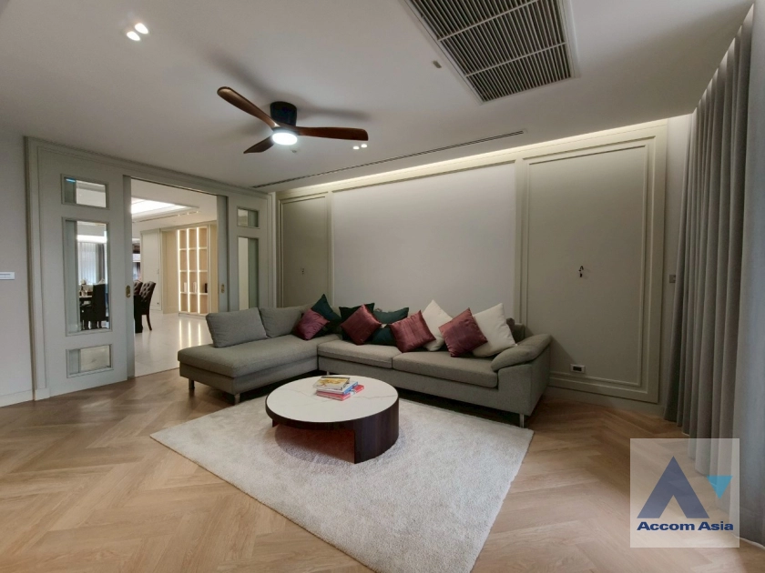 13  4 br Apartment for rent and sale in Sukhumvit ,Bangkok BTS Phrom Phong at Fully Facilities AA44278