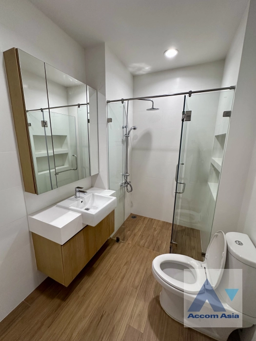 12  5 br Townhouse for rent and sale in Pattanakarn ,Bangkok ARL Ramkhamhaeng at Noble Cube AA44279