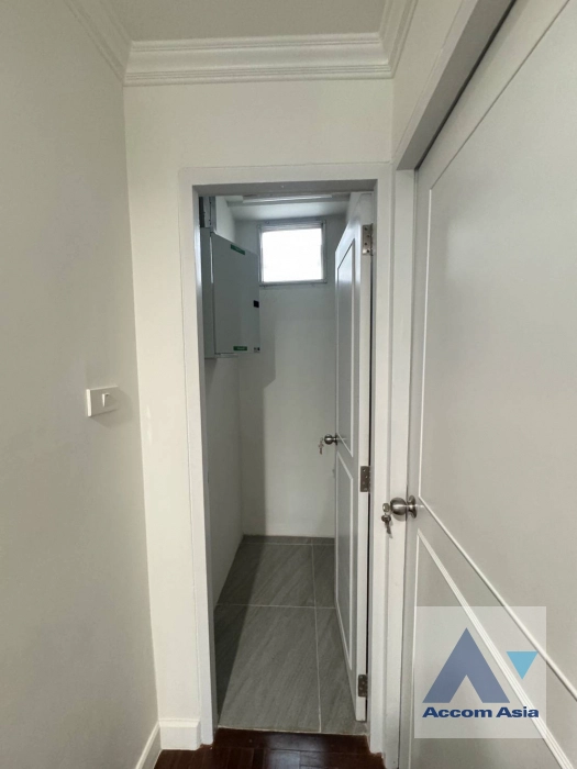 21  3 br Condominium for rent and sale in Sukhumvit ,Bangkok BTS Nana at The Heritage AA44280