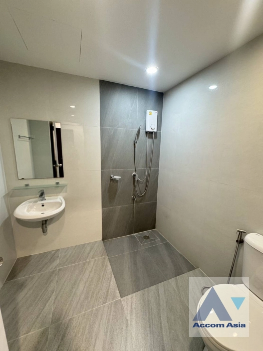 17  3 br Condominium for rent and sale in Sukhumvit ,Bangkok BTS Nana at The Heritage AA44280