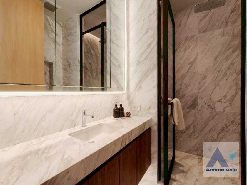 38  4 br Condominium For Sale in Sukhumvit ,Bangkok BTS Thong Lo at Scope Thonglor AA44282