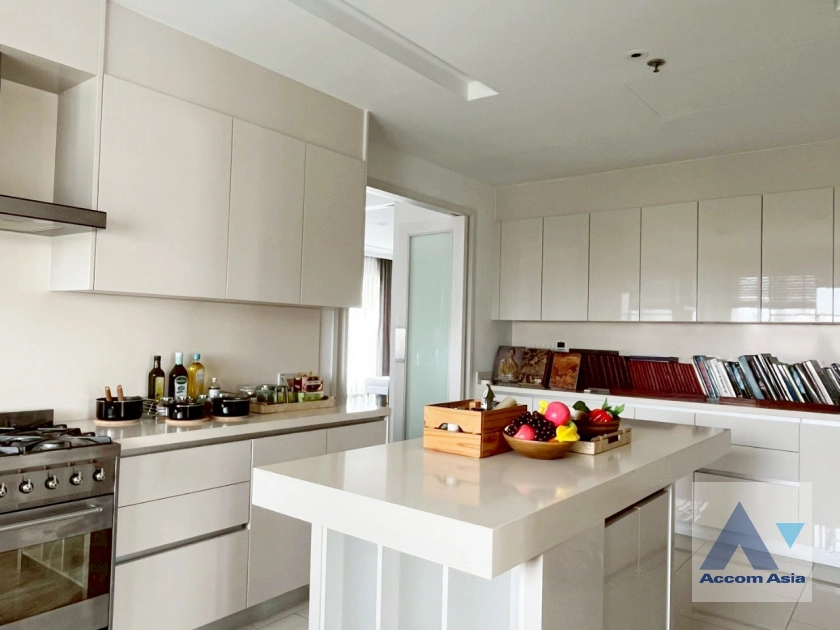 12  4 br Apartment for rent and sale in Sathorn ,Bangkok BTS Chong Nonsi at Private Low-Rise Residence Only 7 Units in Project AA44284