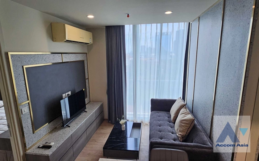 unit 1 Bedroom  Condominium For Rent in Sukhumvit, Bangkok  near BTS Asok - MRT Sukhumvit (AA44288)