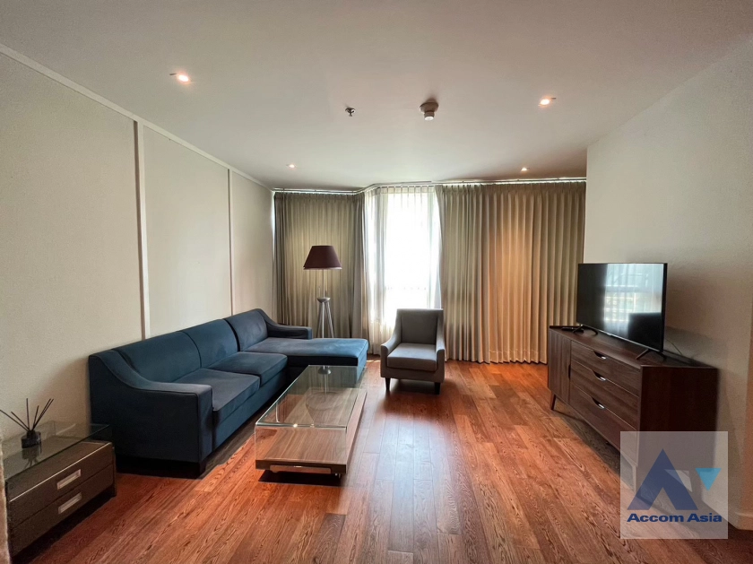 unit 2 Bedrooms  Condominium For Rent & Sale in Ploenchit, Bangkok  near BTS Chitlom (AA44301)