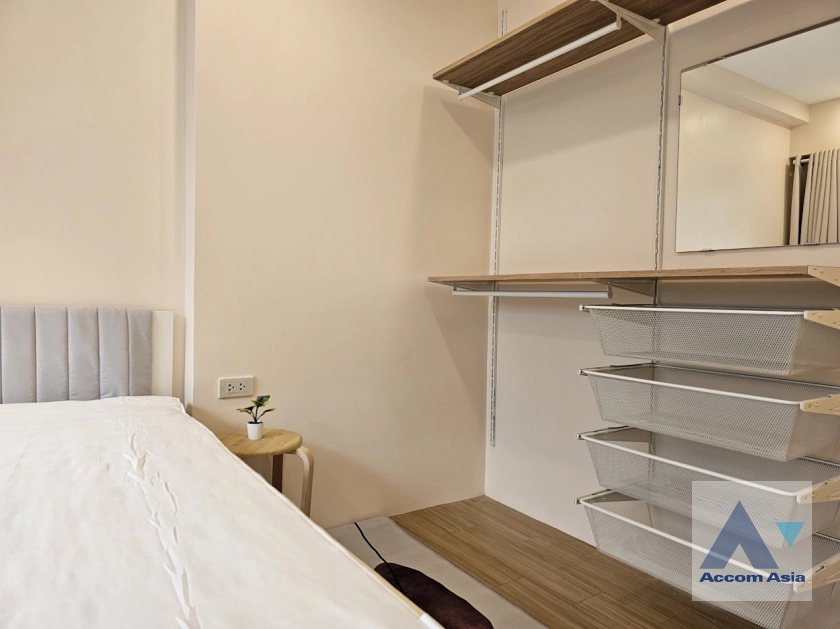 10  2 br Condominium For Rent in Sukhumvit ,Bangkok BTS Nana at Saranjai mansion AA44306