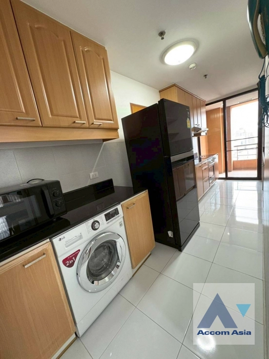 4  2 br Condominium for rent and sale in Ploenchit ,Bangkok BTS Chitlom at Baan Na Varang AA44309