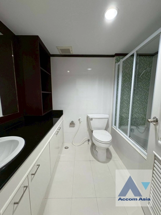 10  2 br Condominium for rent and sale in Ploenchit ,Bangkok BTS Chitlom at Baan Na Varang AA44309