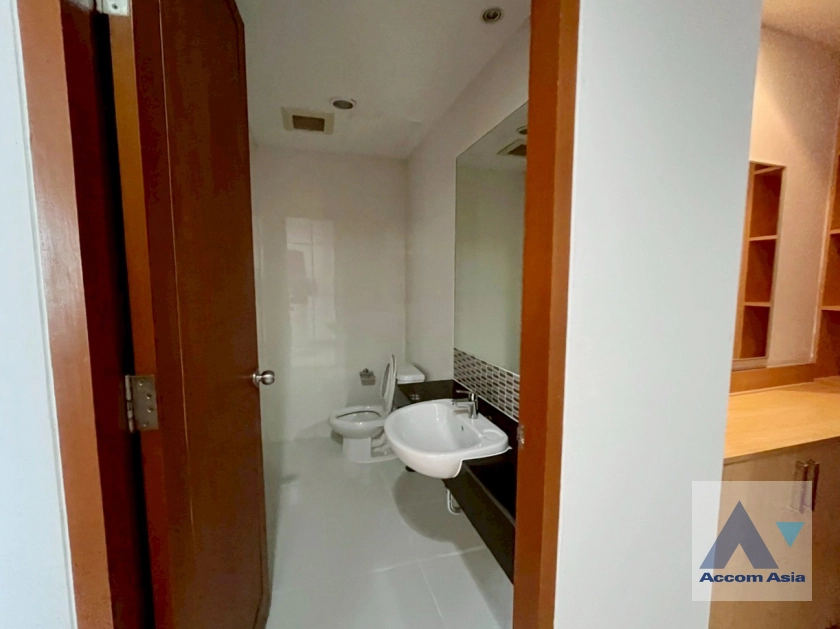 13  3 br Apartment For Rent in Sukhumvit ,Bangkok BTS Phrom Phong at Perfect Living In Bangkok AA44311