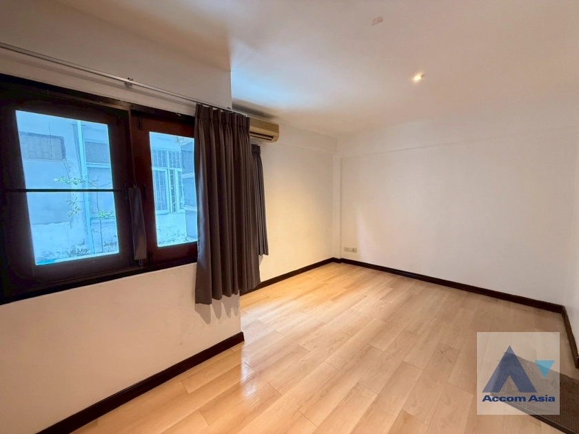 14  4 br Townhouse for rent and sale in Sukhumvit ,Bangkok BTS Phra khanong at Regent 71 AA44324