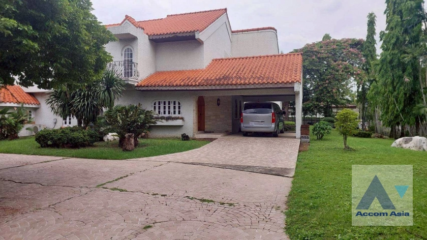 unitPet friendly |  4 Bedrooms  House For Rent & Sale in Pattanakarn, Bangkok  near  Kalantan (AA44328)