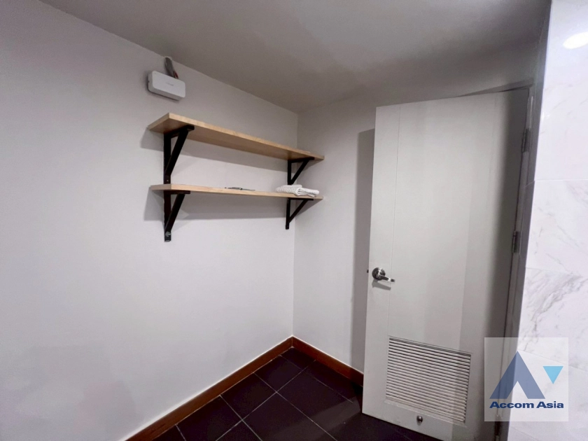 14  1 br Apartment for rent and sale in Sukhumvit ,Bangkok BTS Asok - MRT Sukhumvit at Contemporary Mansion AA44329